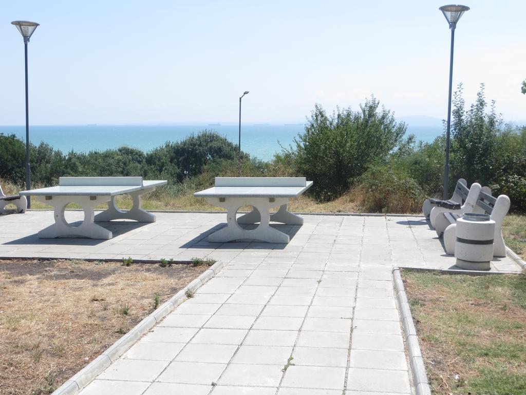 Emona Apartment Burgas Luaran gambar