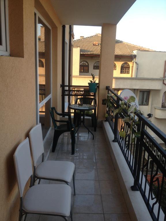 Emona Apartment Burgas Luaran gambar