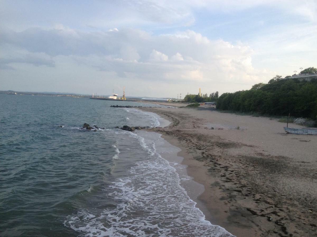 Emona Apartment Burgas Luaran gambar